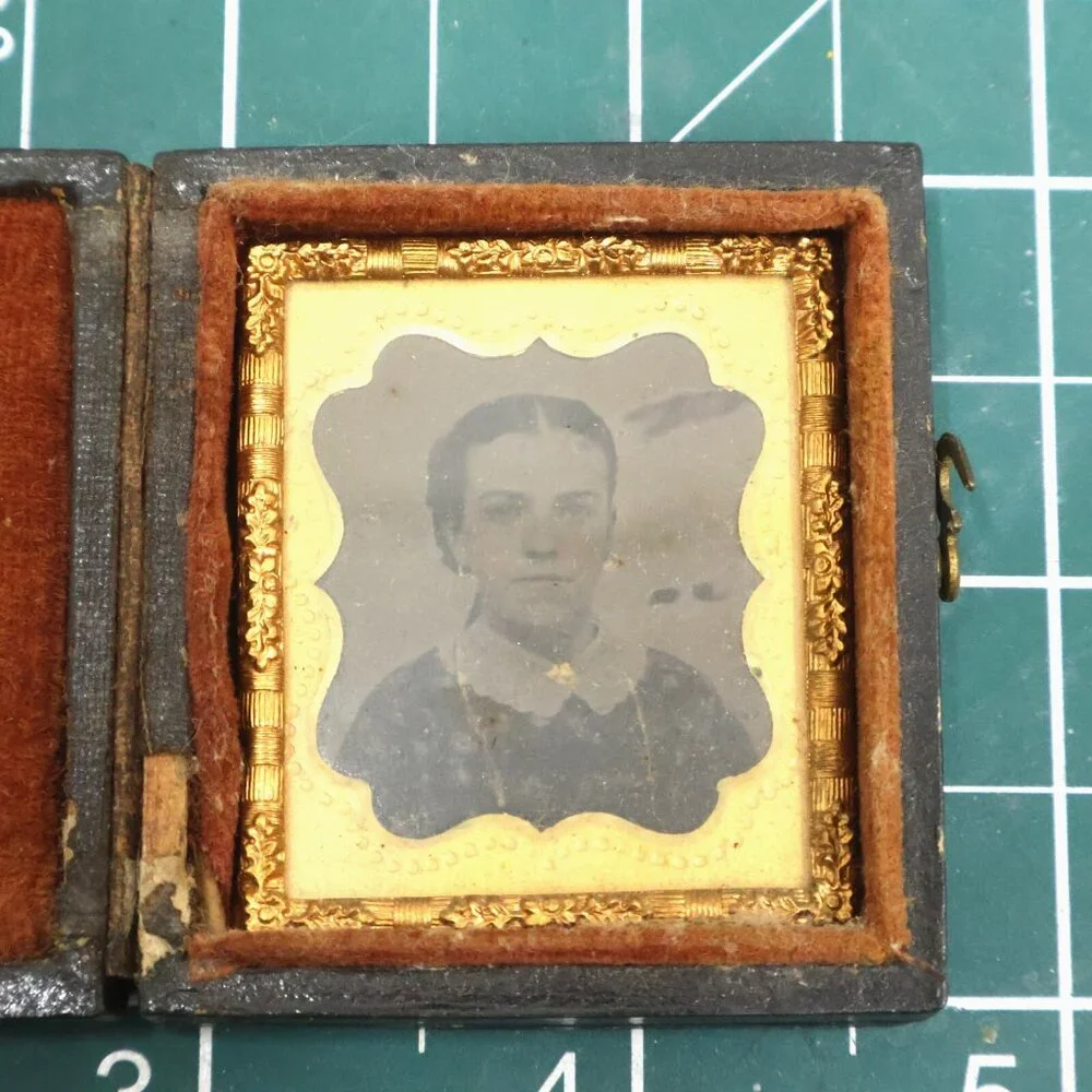 Antique Daguerreotype Young Woman in Embossed Shell Very Nice!